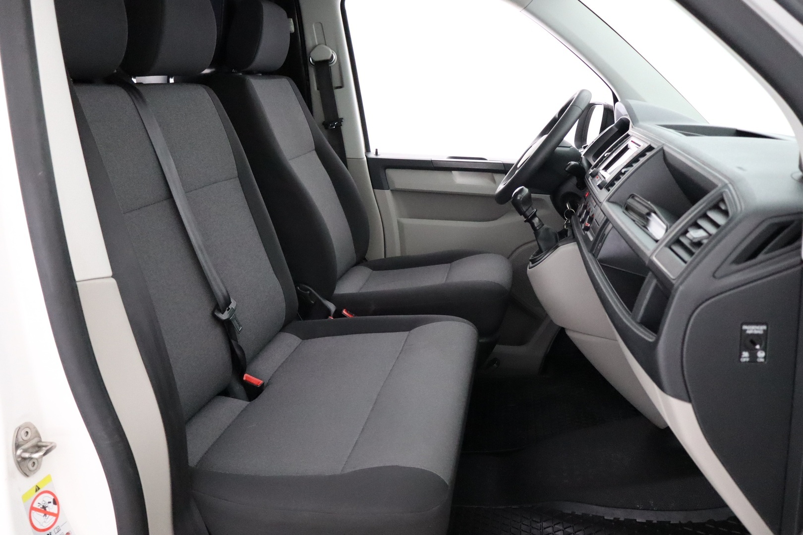VOLKSWAGEN Transporter 2018