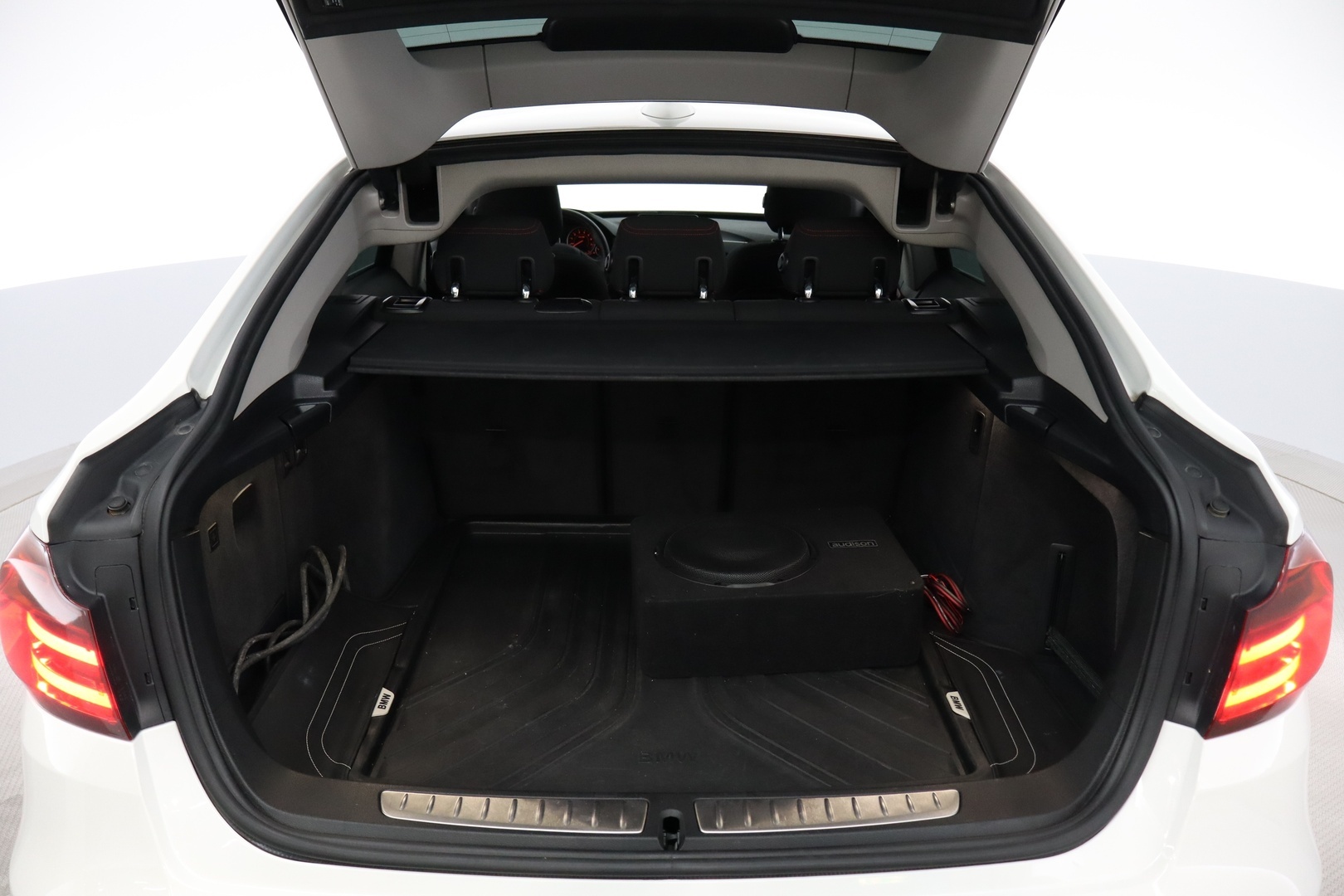 BMW 320 Gran Turismo 2013