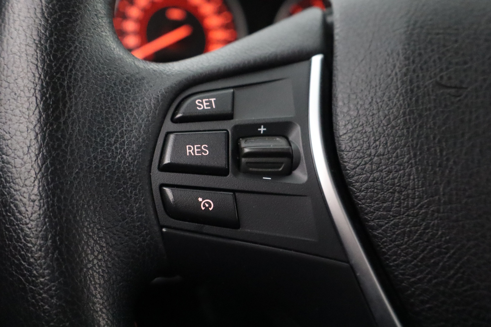 BMW 320 Gran Turismo 2013