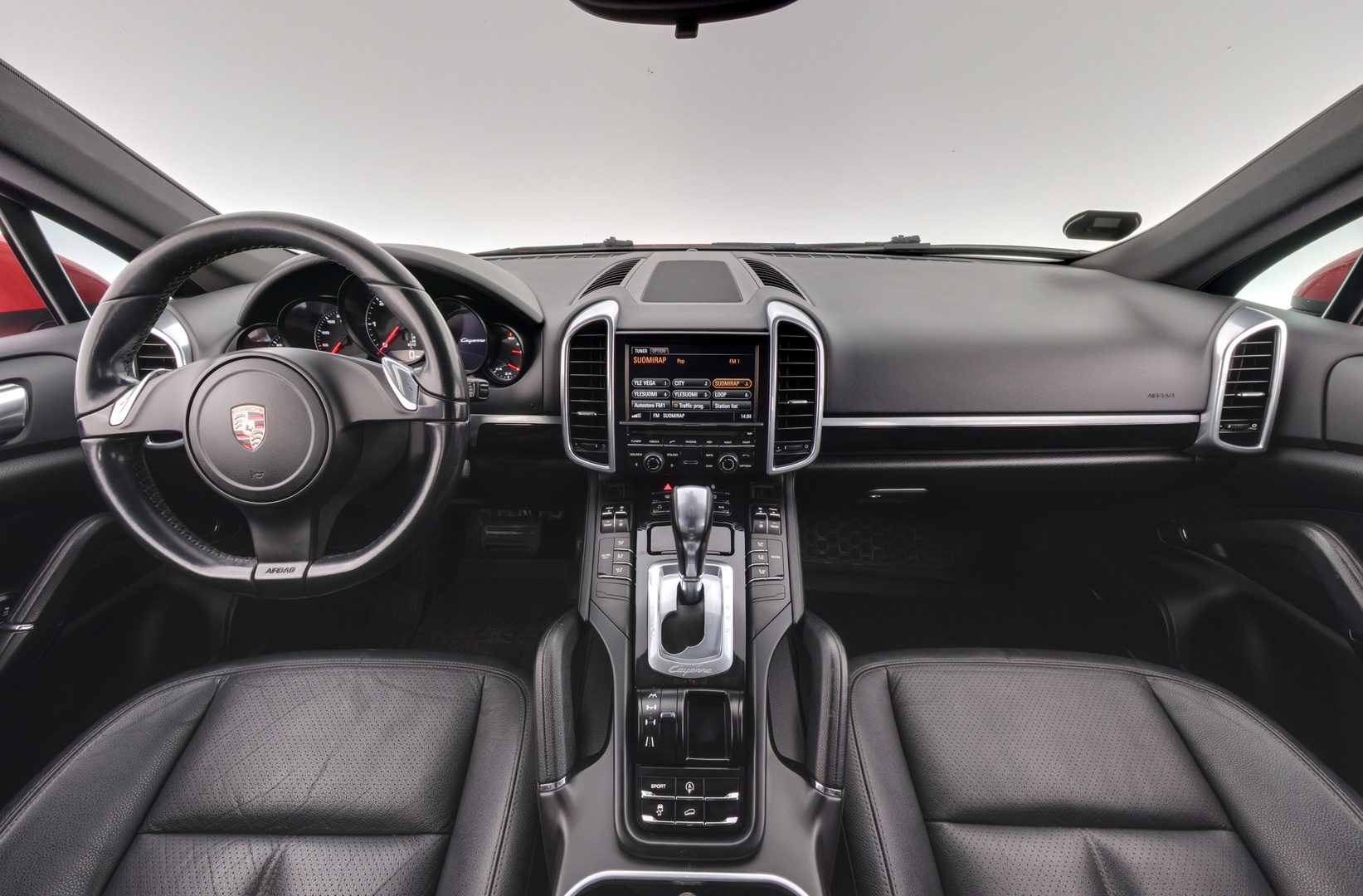 PORSCHE Cayenne 2012