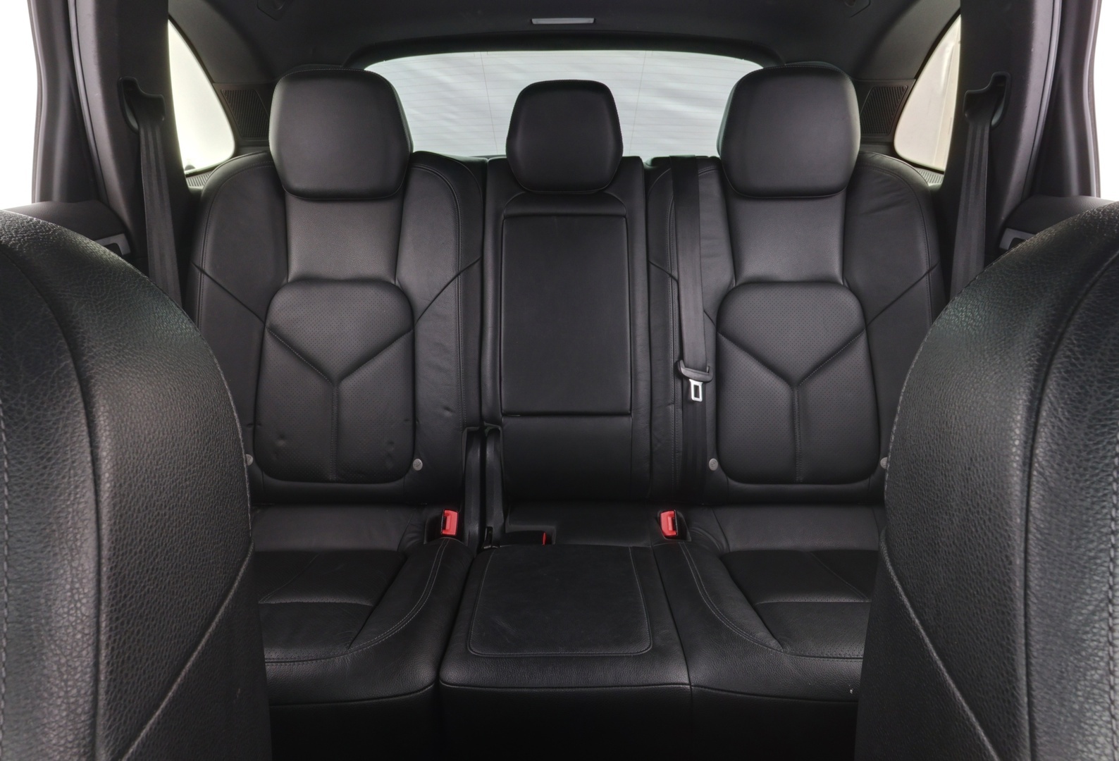 PORSCHE Cayenne 2012