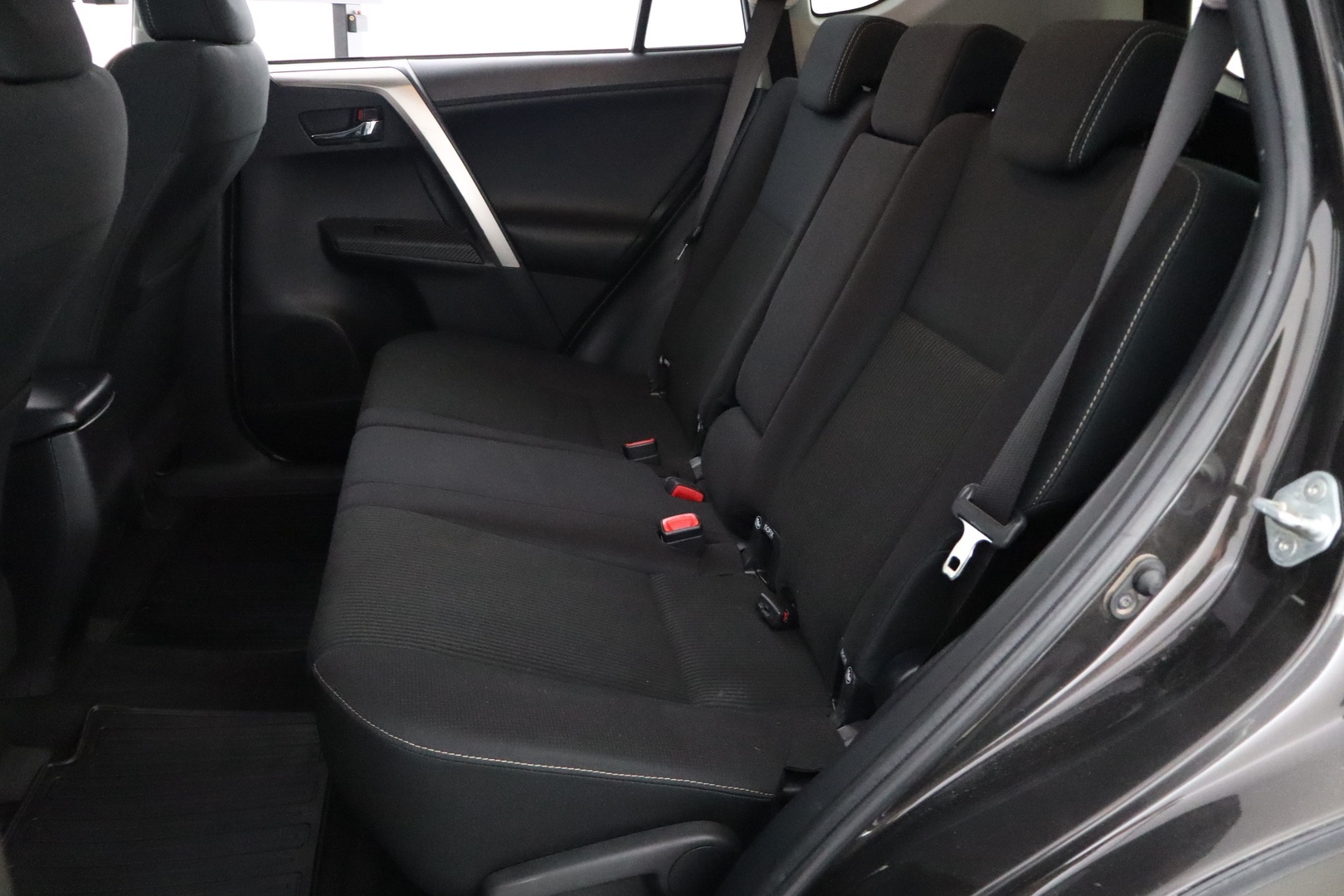 TOYOTA RAV4 2015
