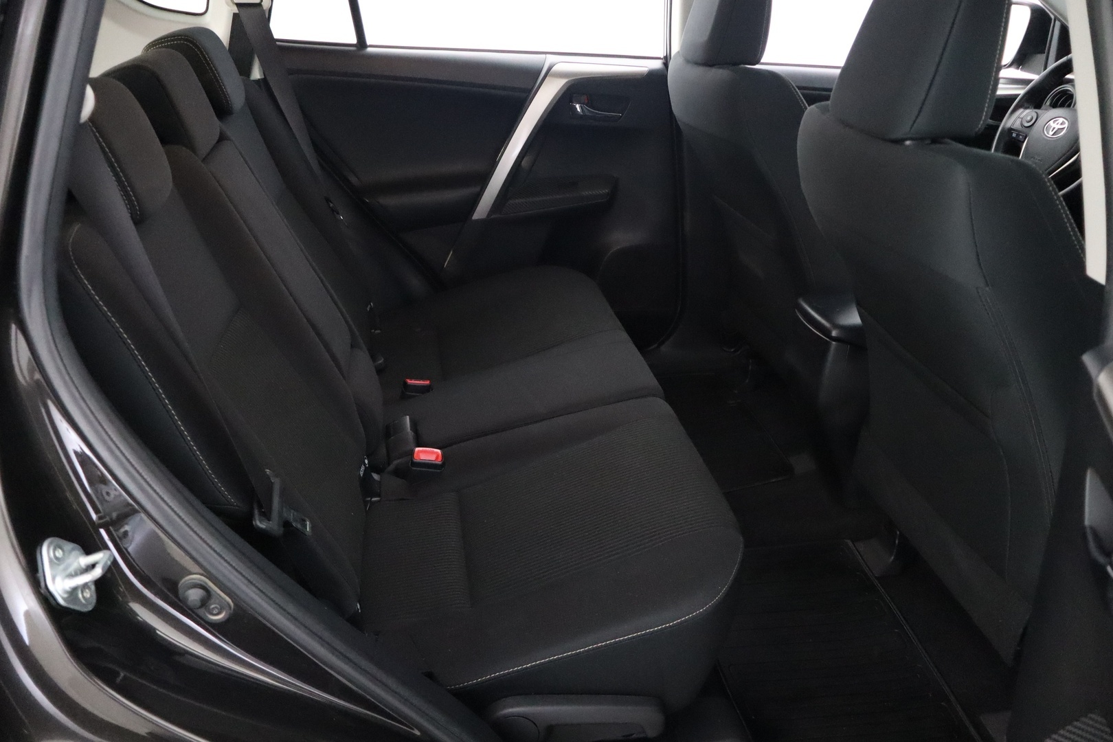 TOYOTA RAV4 2015