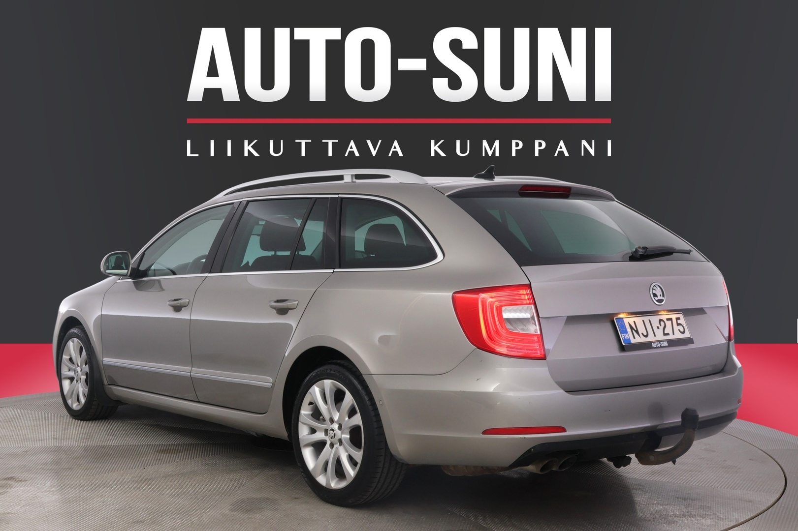 SKODA Superb 2013