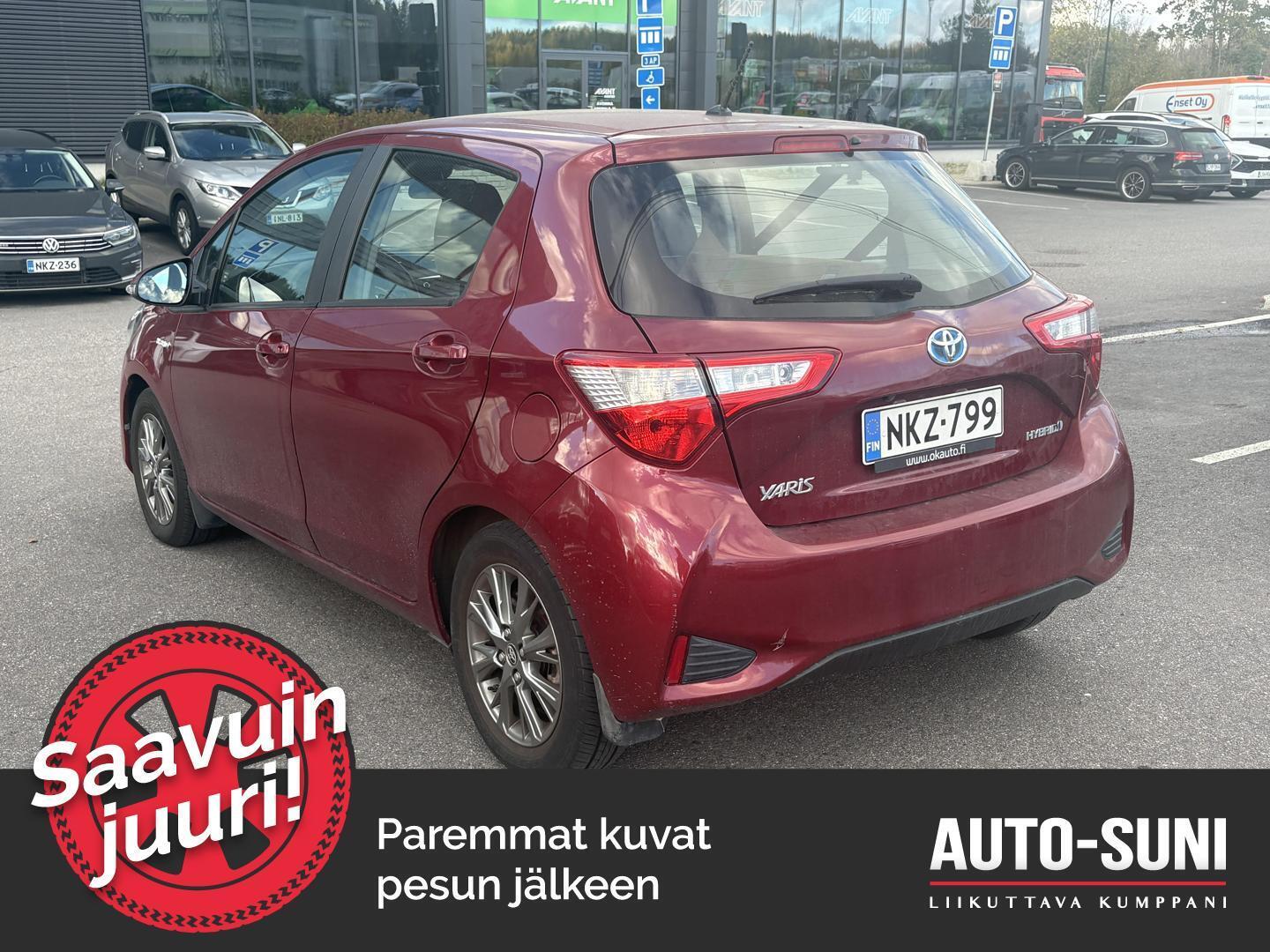 TOYOTA Yaris 4