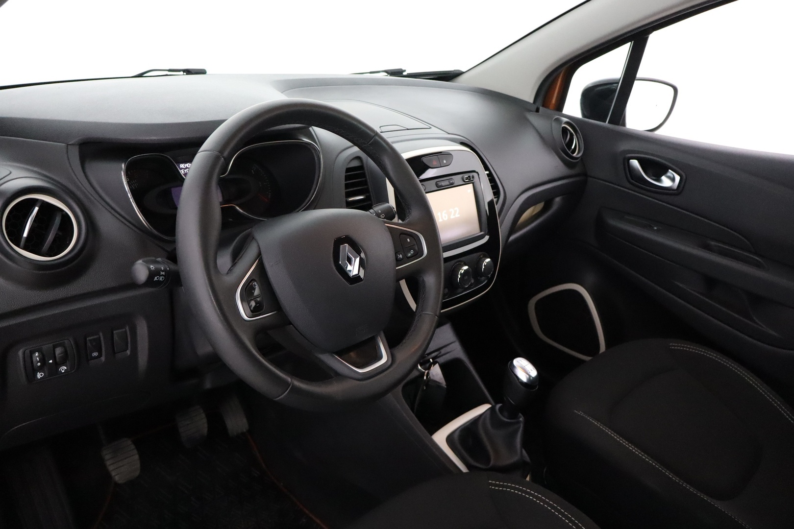 RENAULT Captur 2018