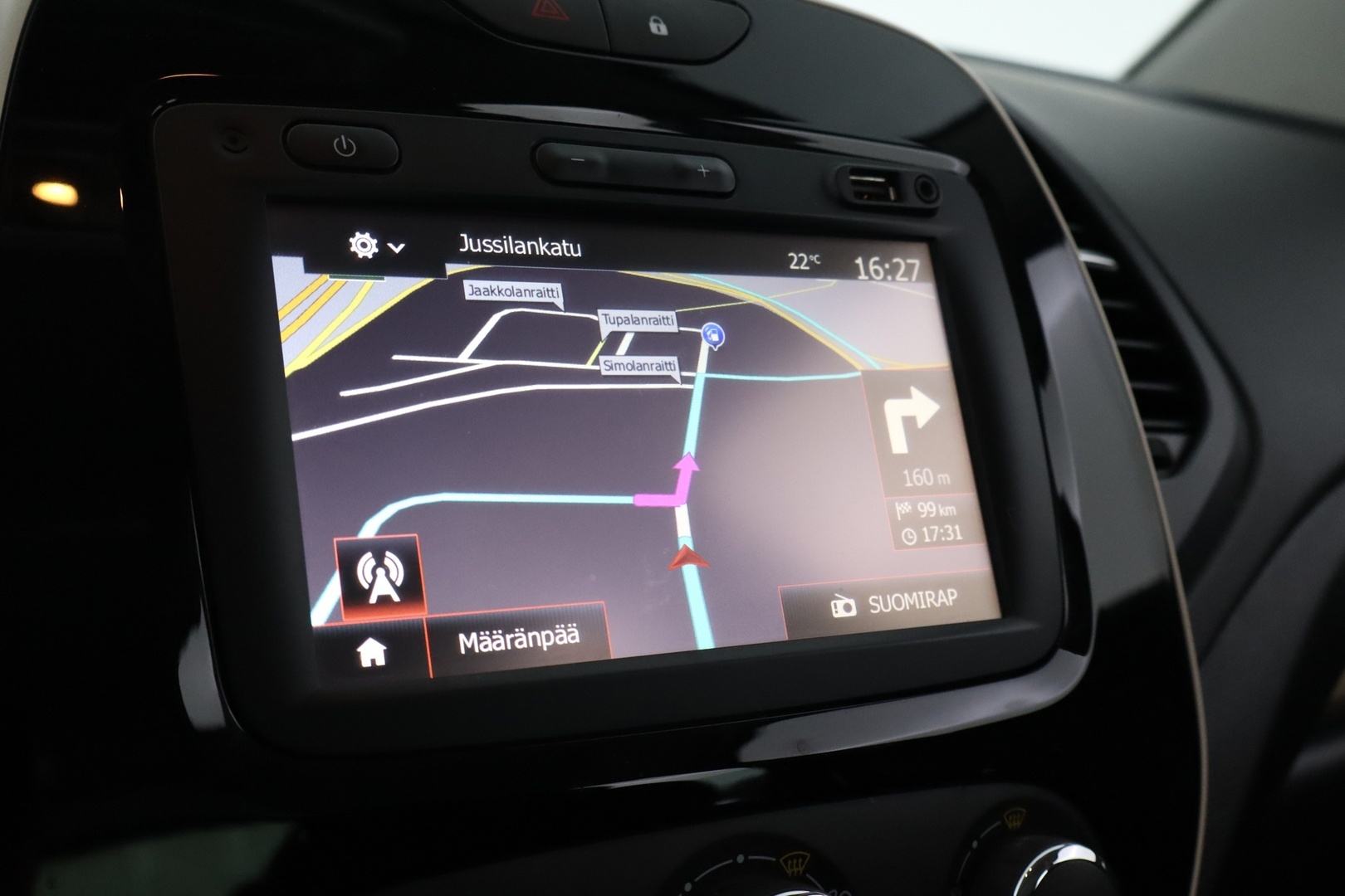 RENAULT Captur 2018