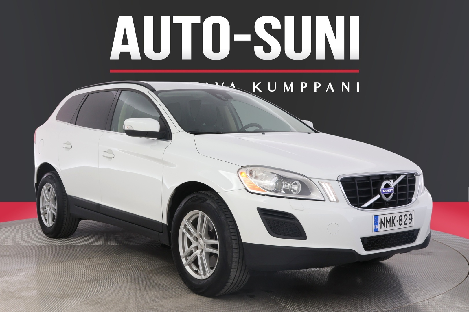VOLVO XC60 2011