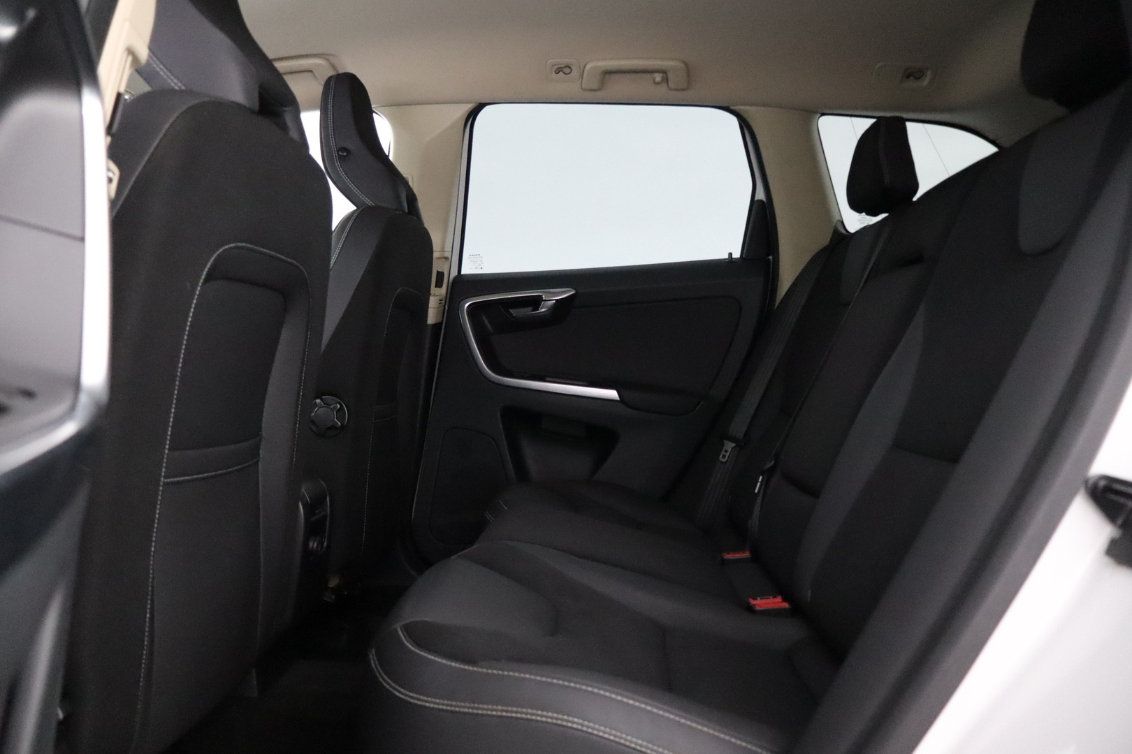 VOLVO XC60 2011