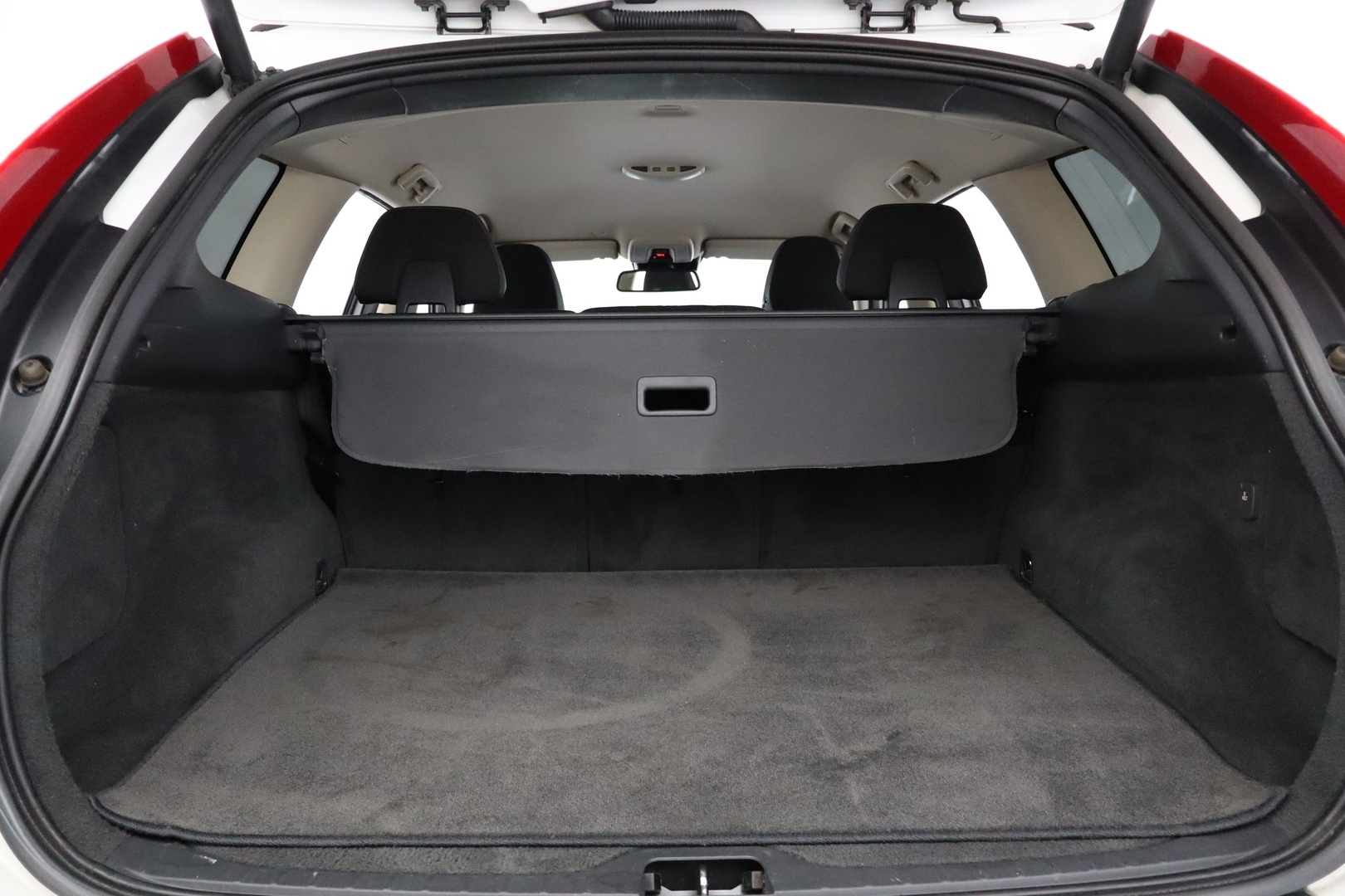 VOLVO XC60 2011