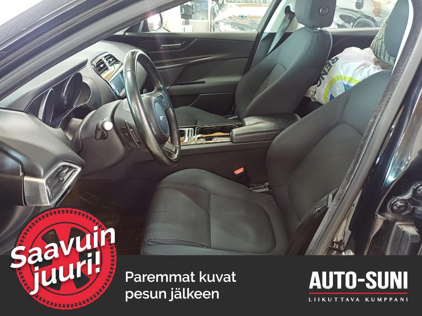 JAGUAR XE 2016