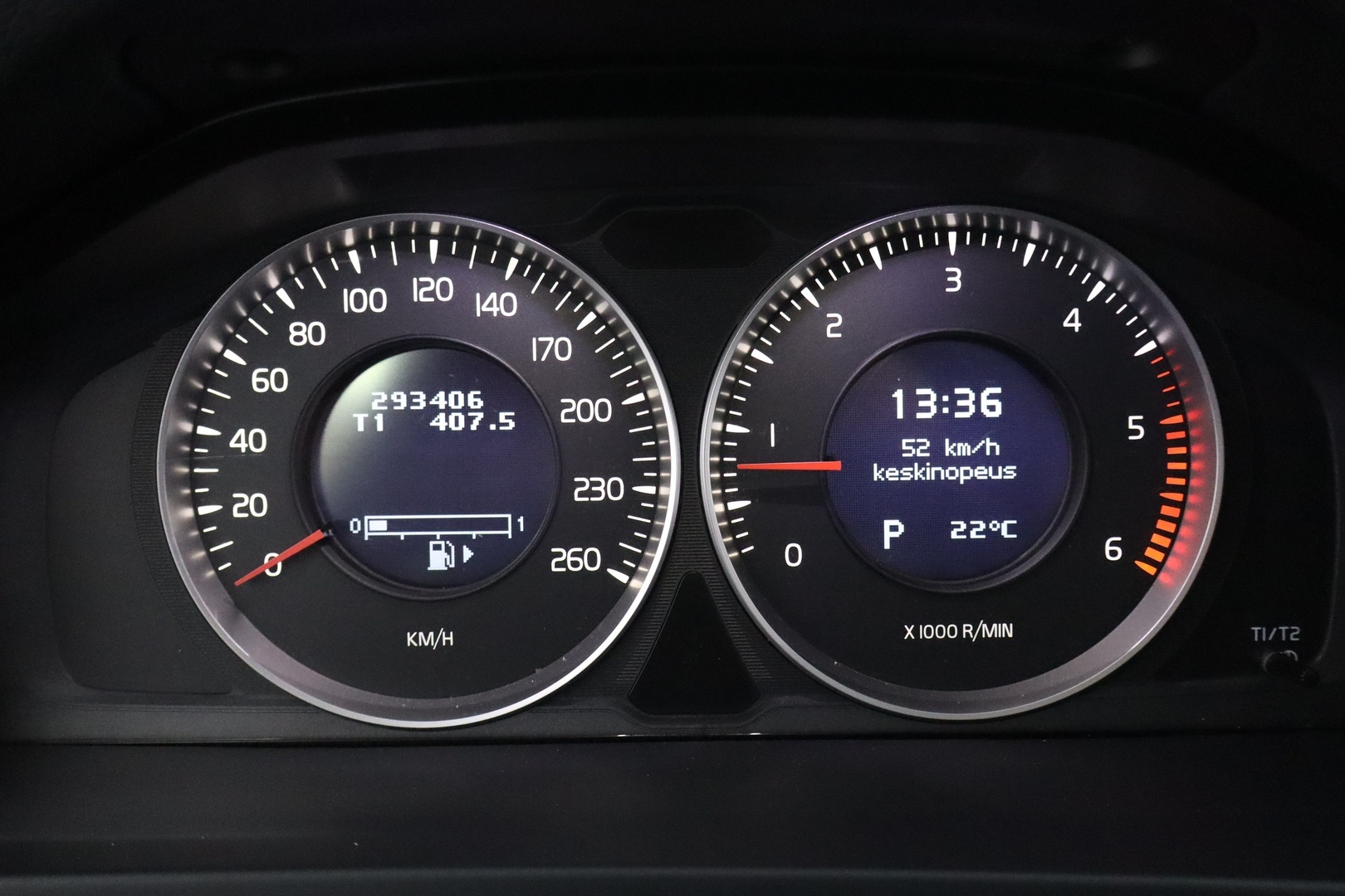 VOLVO V60 2012
