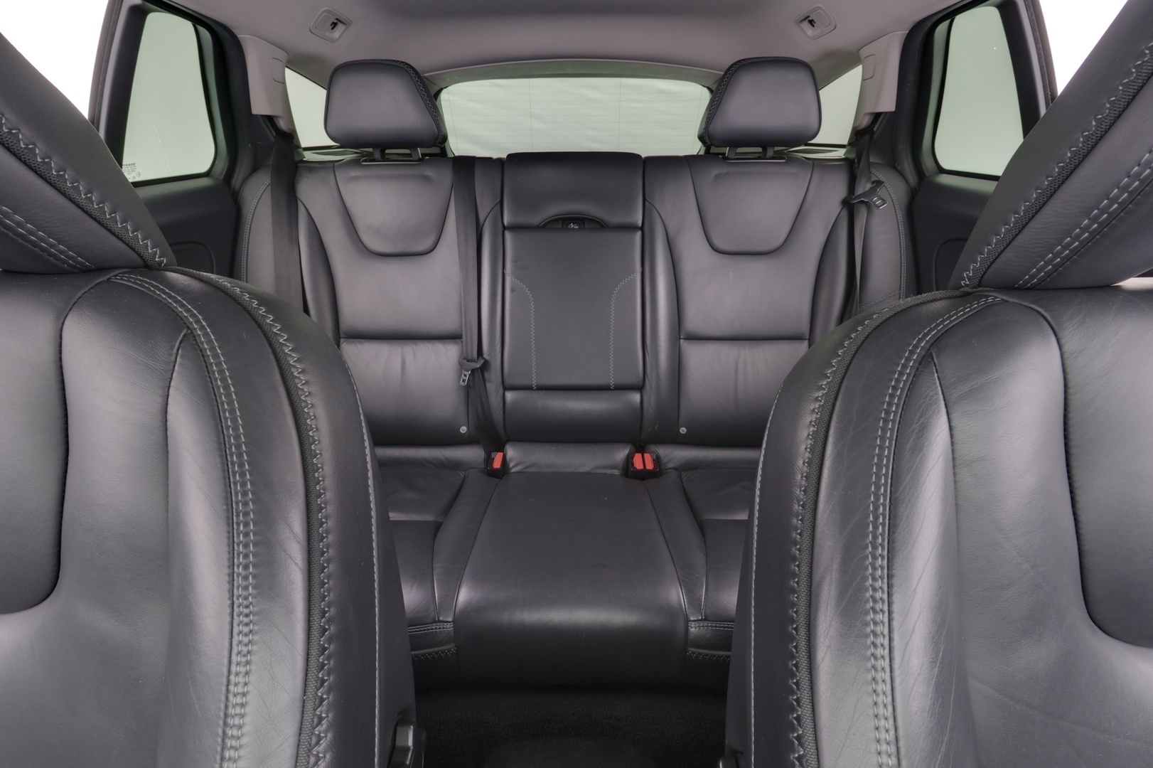VOLVO V60 2012