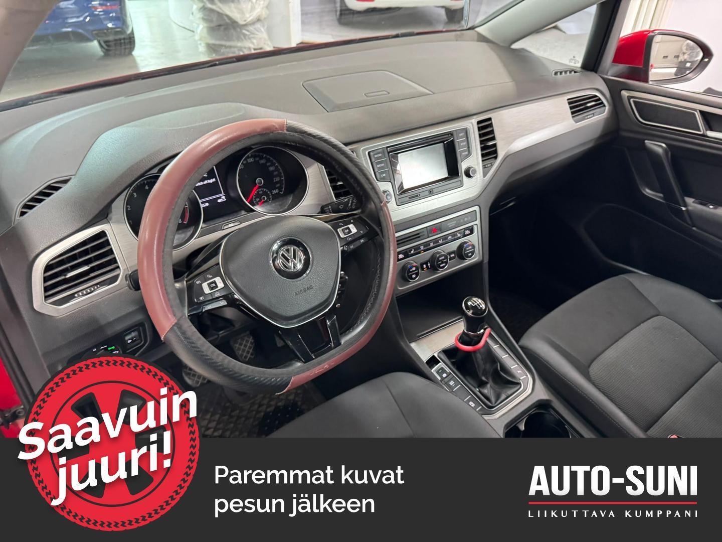 VOLKSWAGEN Golf Sportsvan 2017