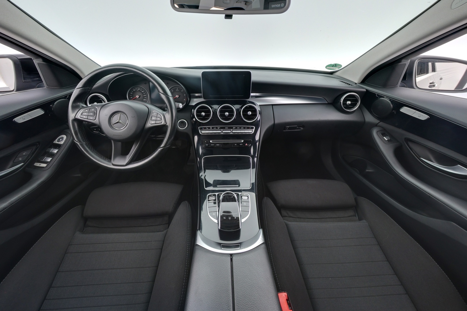MERCEDES-BENZ C 2015