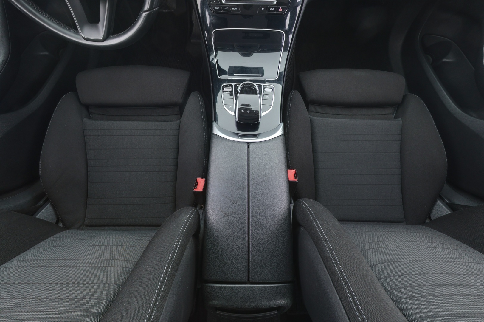 MERCEDES-BENZ C 2015