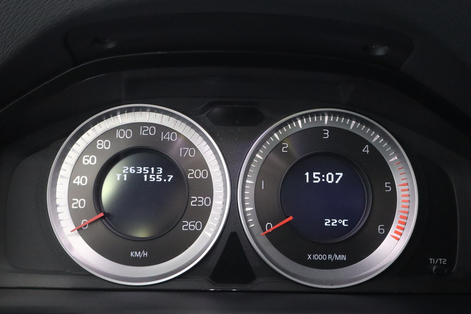 VOLVO V60 2013