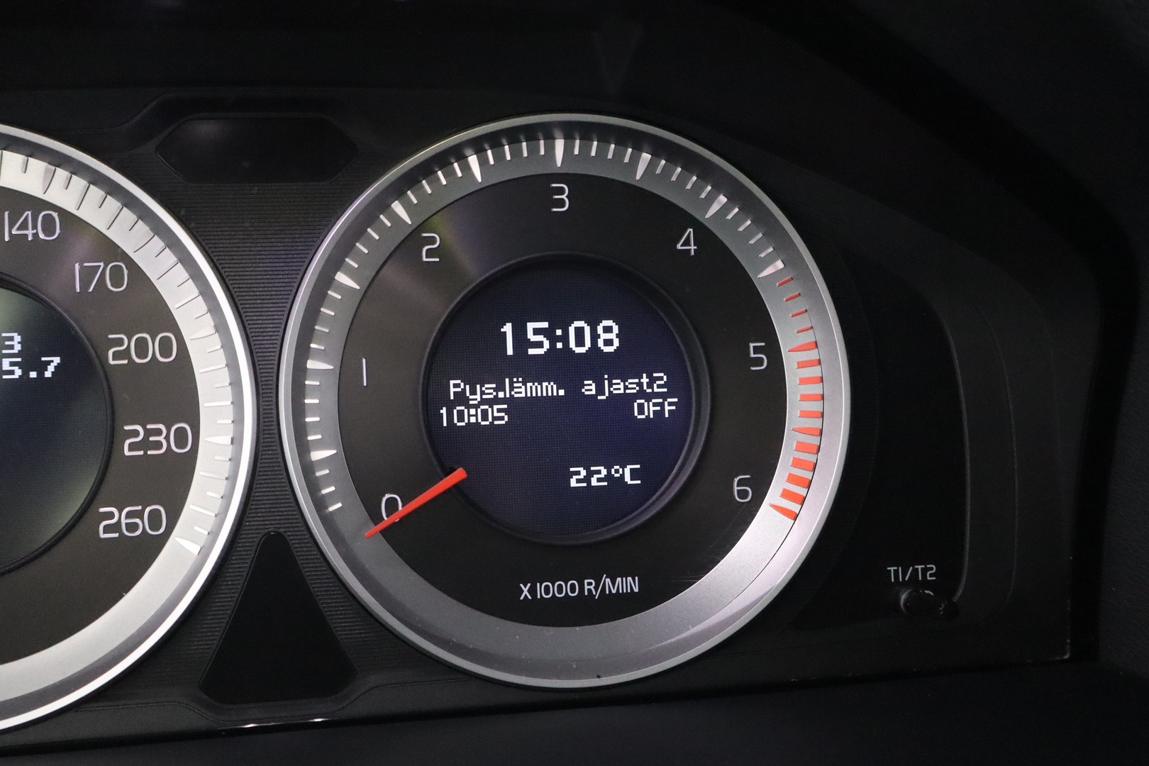 VOLVO V60 2013