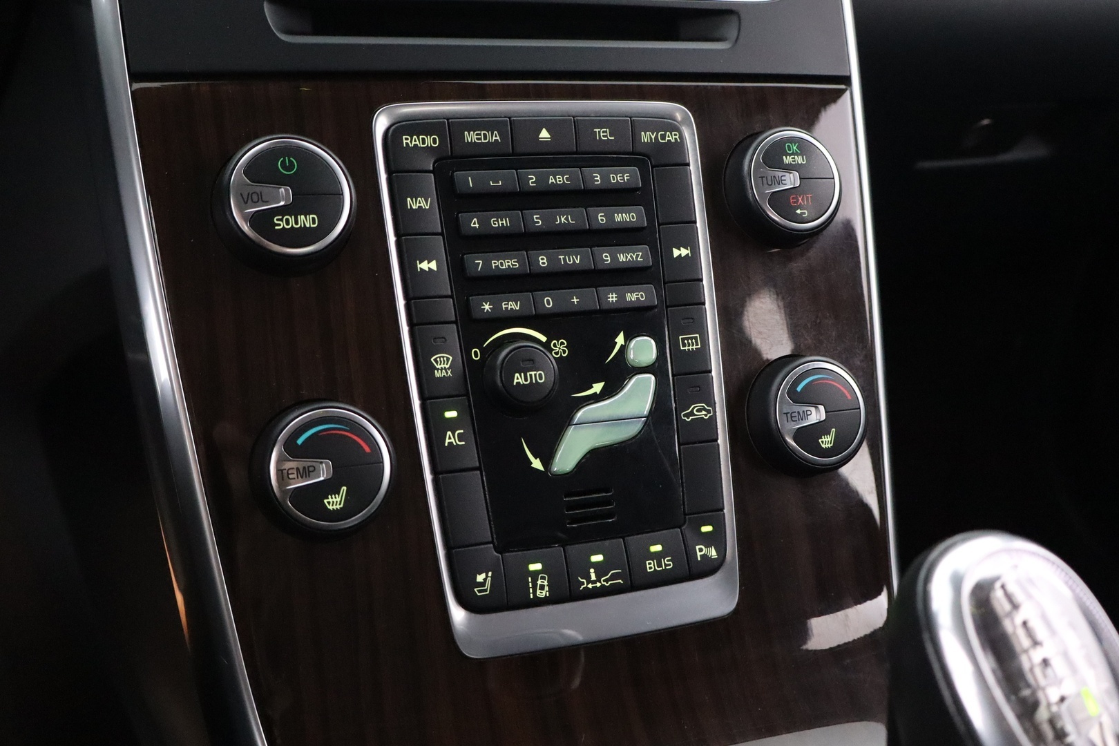 VOLVO V60 2013