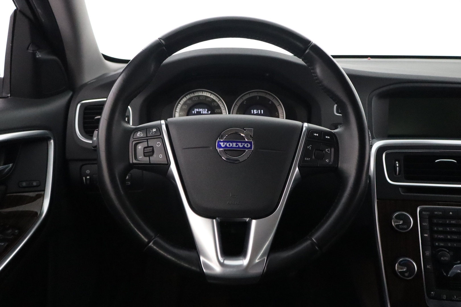 VOLVO V60 2013