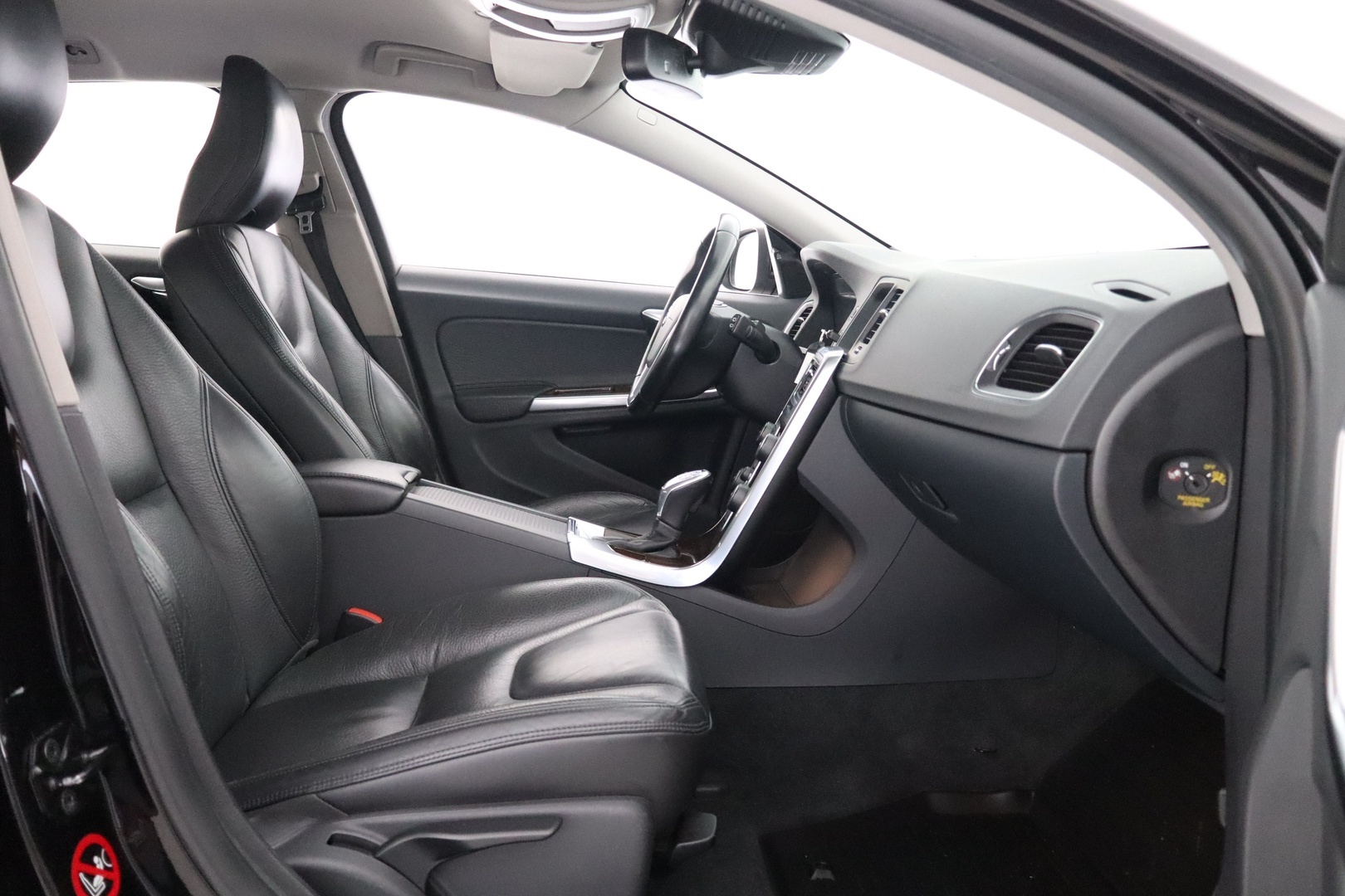 VOLVO V60 2013
