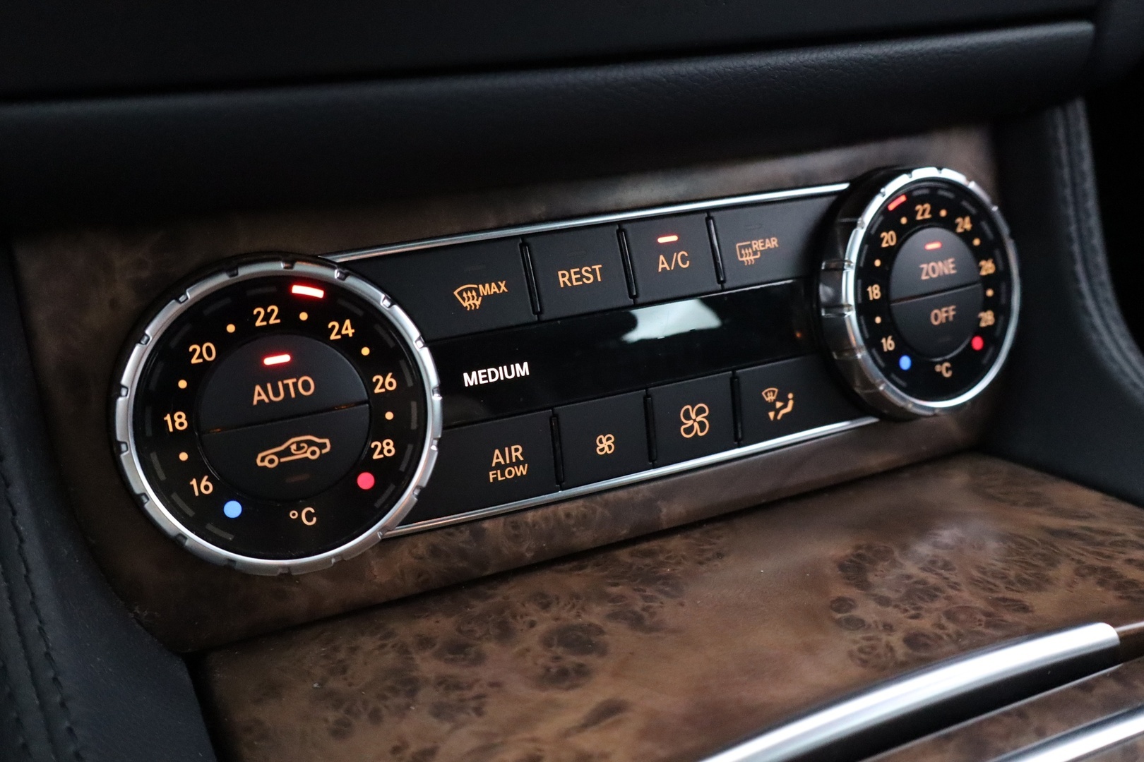 MERCEDES-BENZ CLS 2013