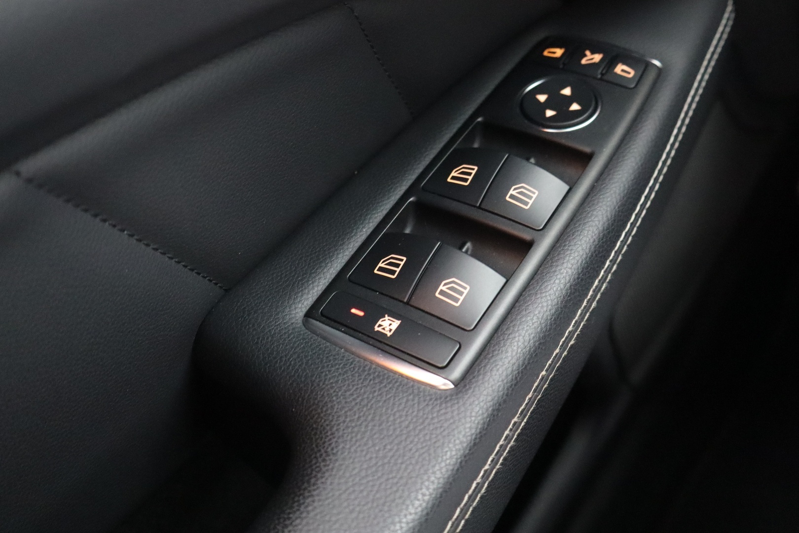 MERCEDES-BENZ CLS 2013