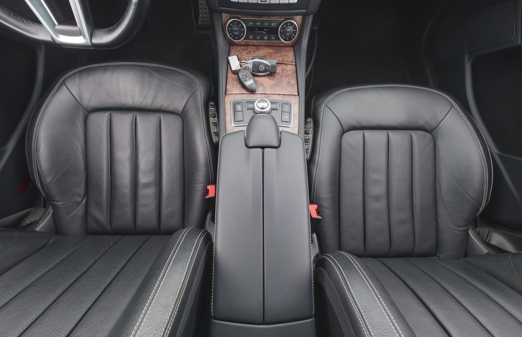 MERCEDES-BENZ CLS 2013