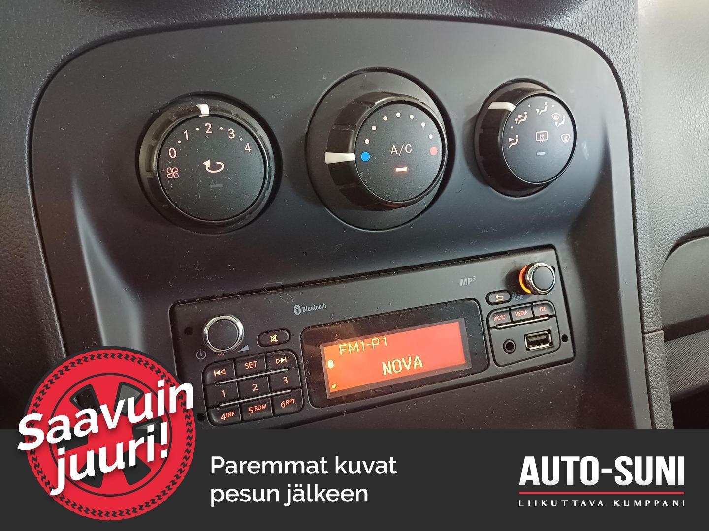 MERCEDES-BENZ Citan 2013