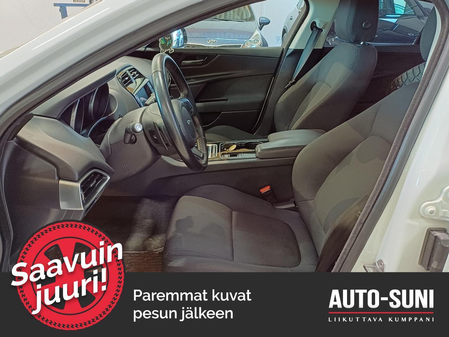 JAGUAR XE 2017