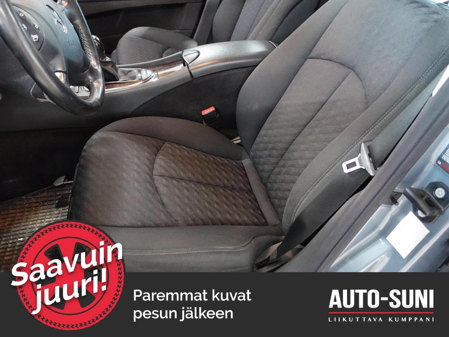 MERCEDES-BENZ E 2005