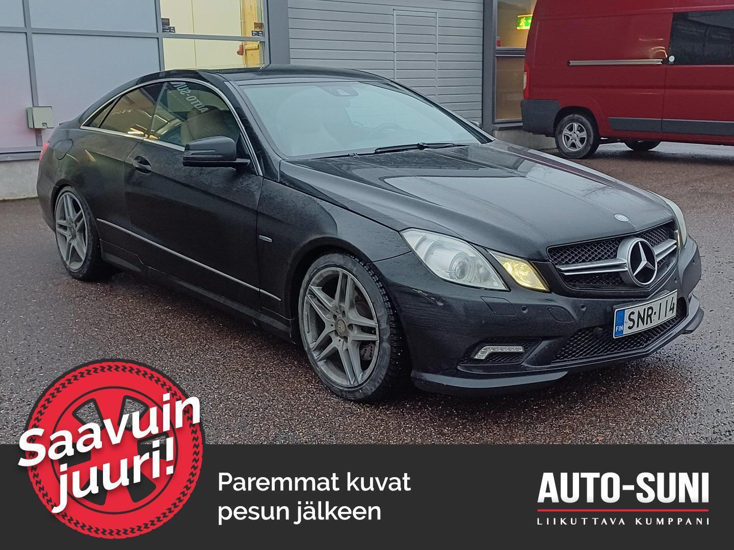 MERCEDES-BENZ E 2011