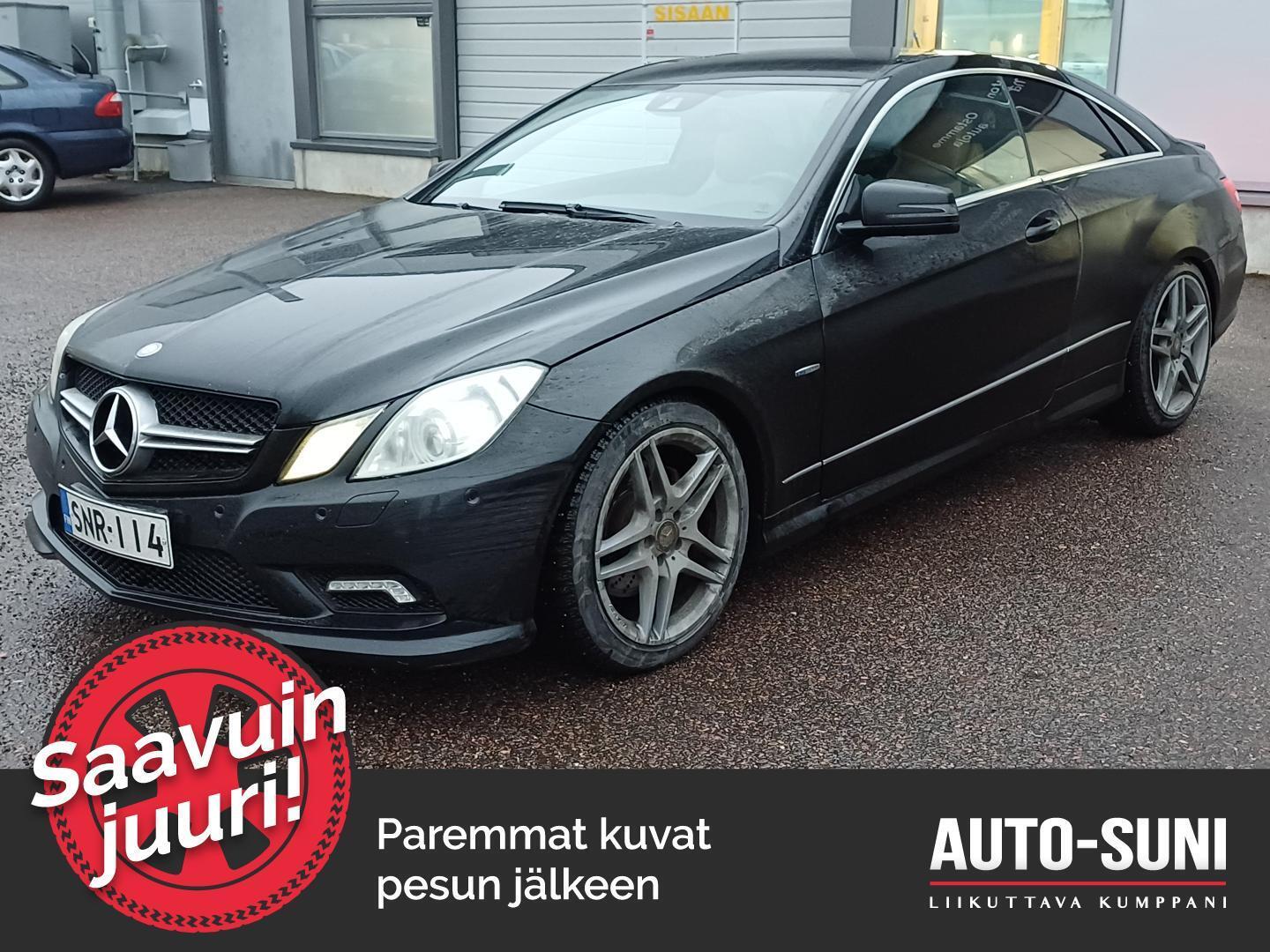 MERCEDES-BENZ E 2011