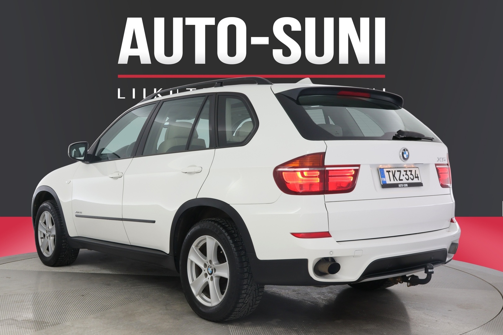 BMW X5 2011