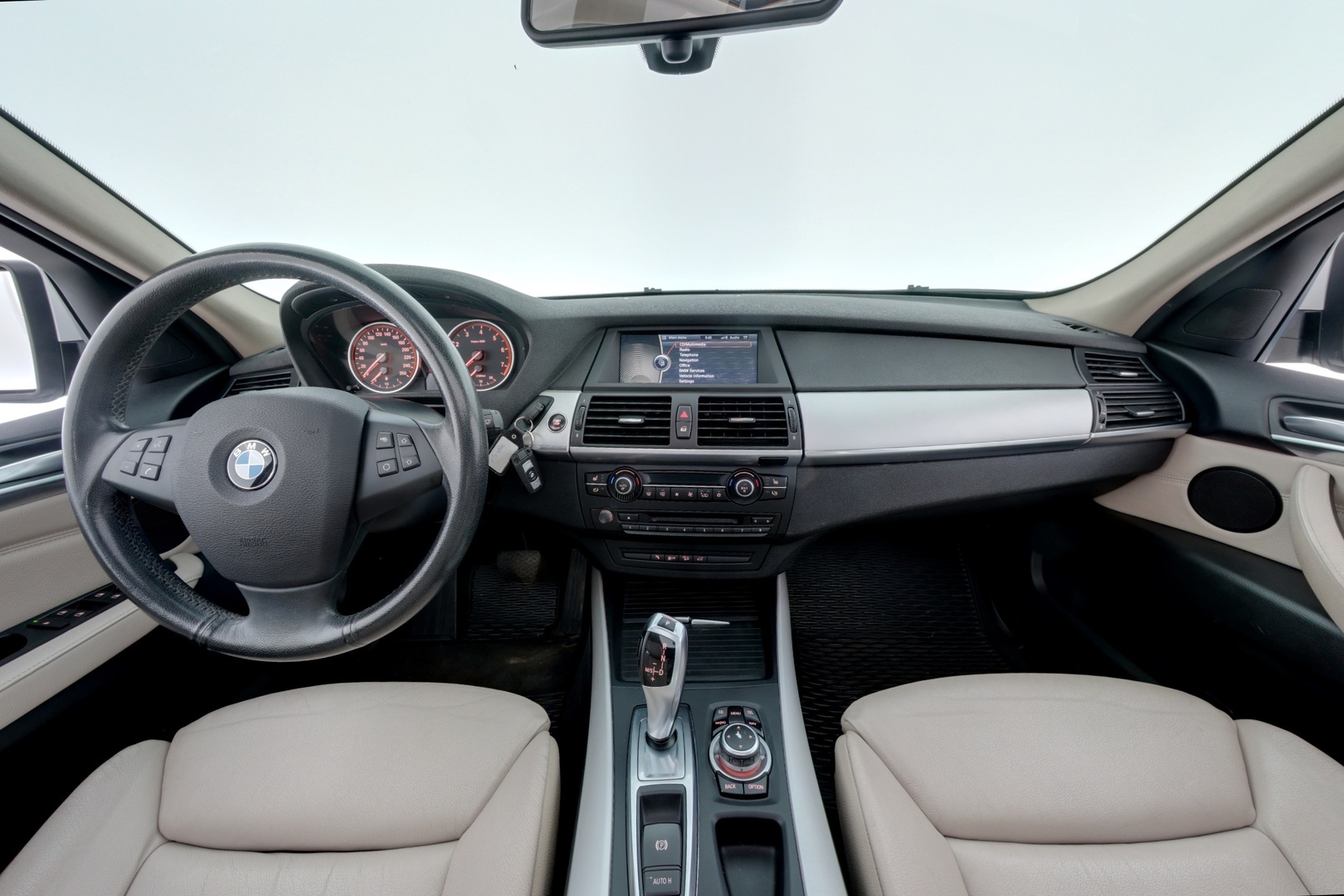 BMW X5 2011