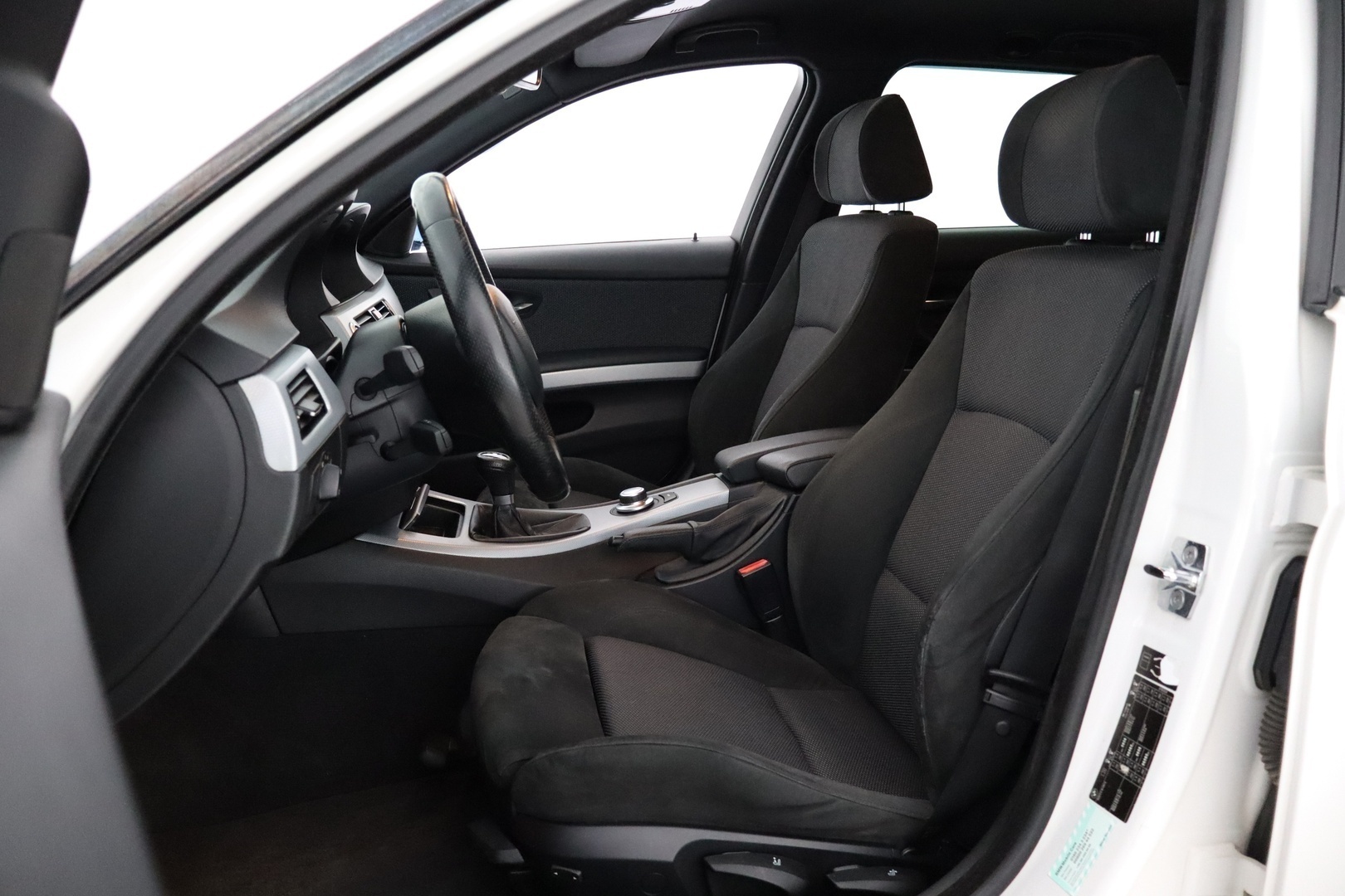 BMW 325 2008