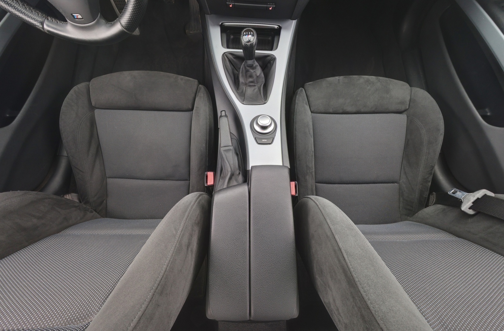 BMW 325 2008