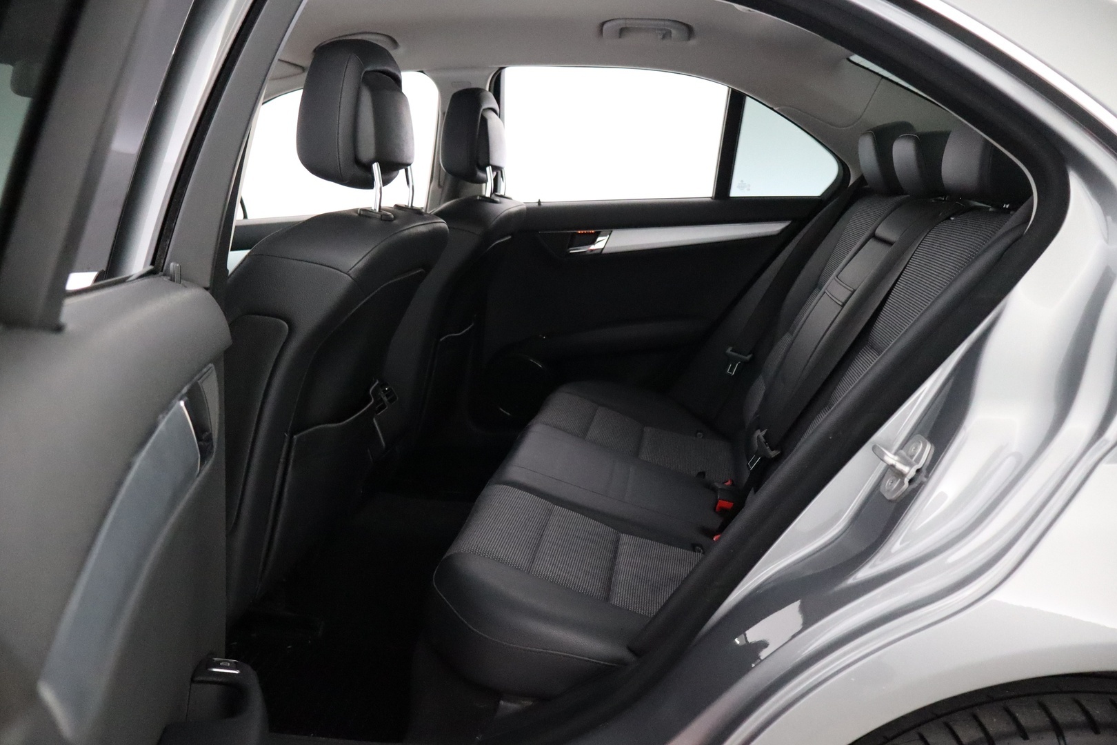 MERCEDES-BENZ C 2011