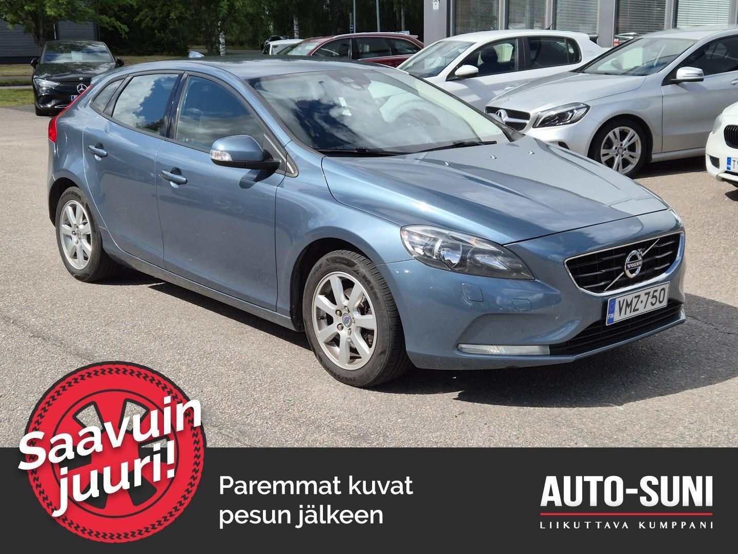 VOLVO V40 2013