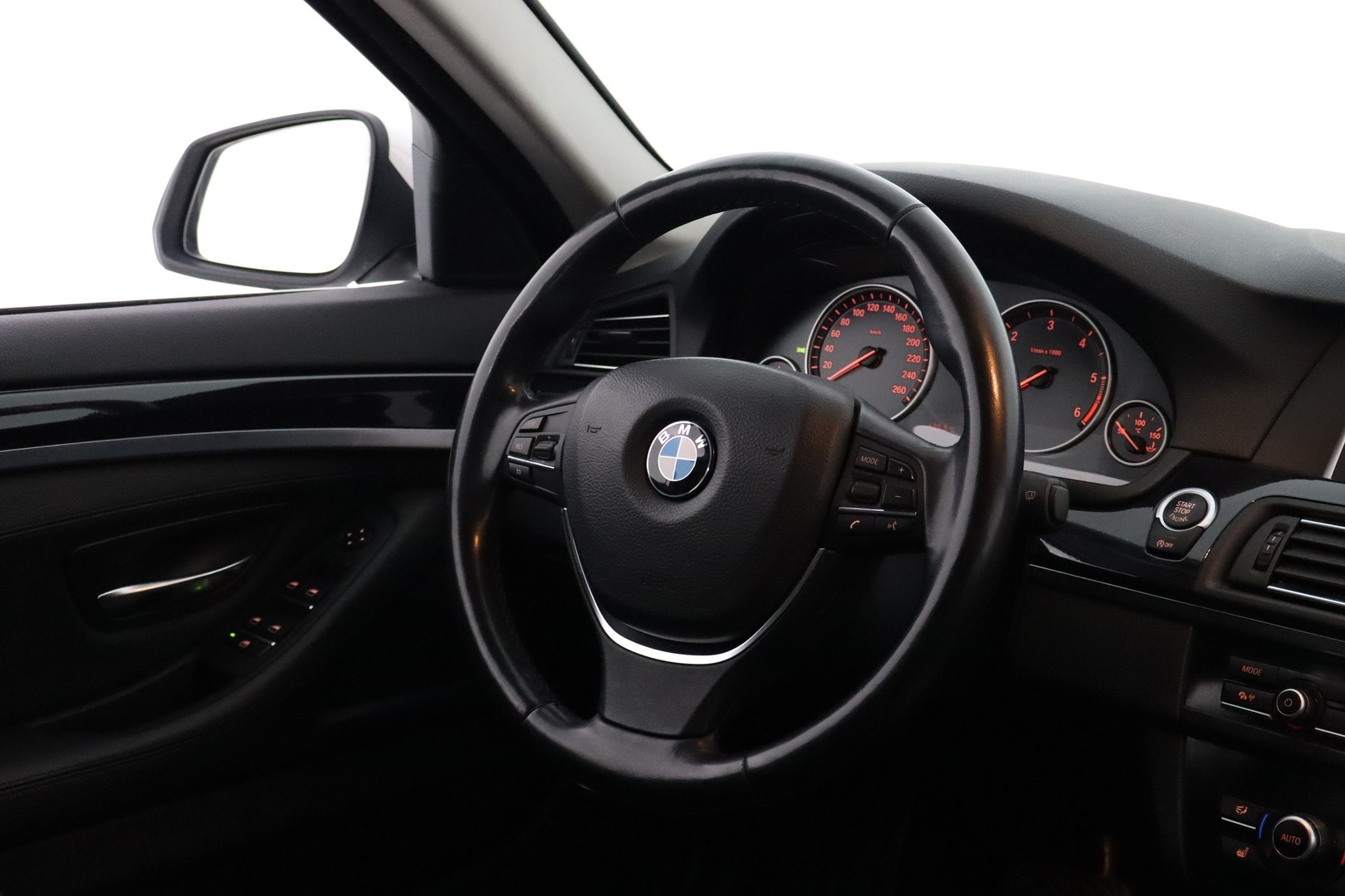 BMW 520 2015