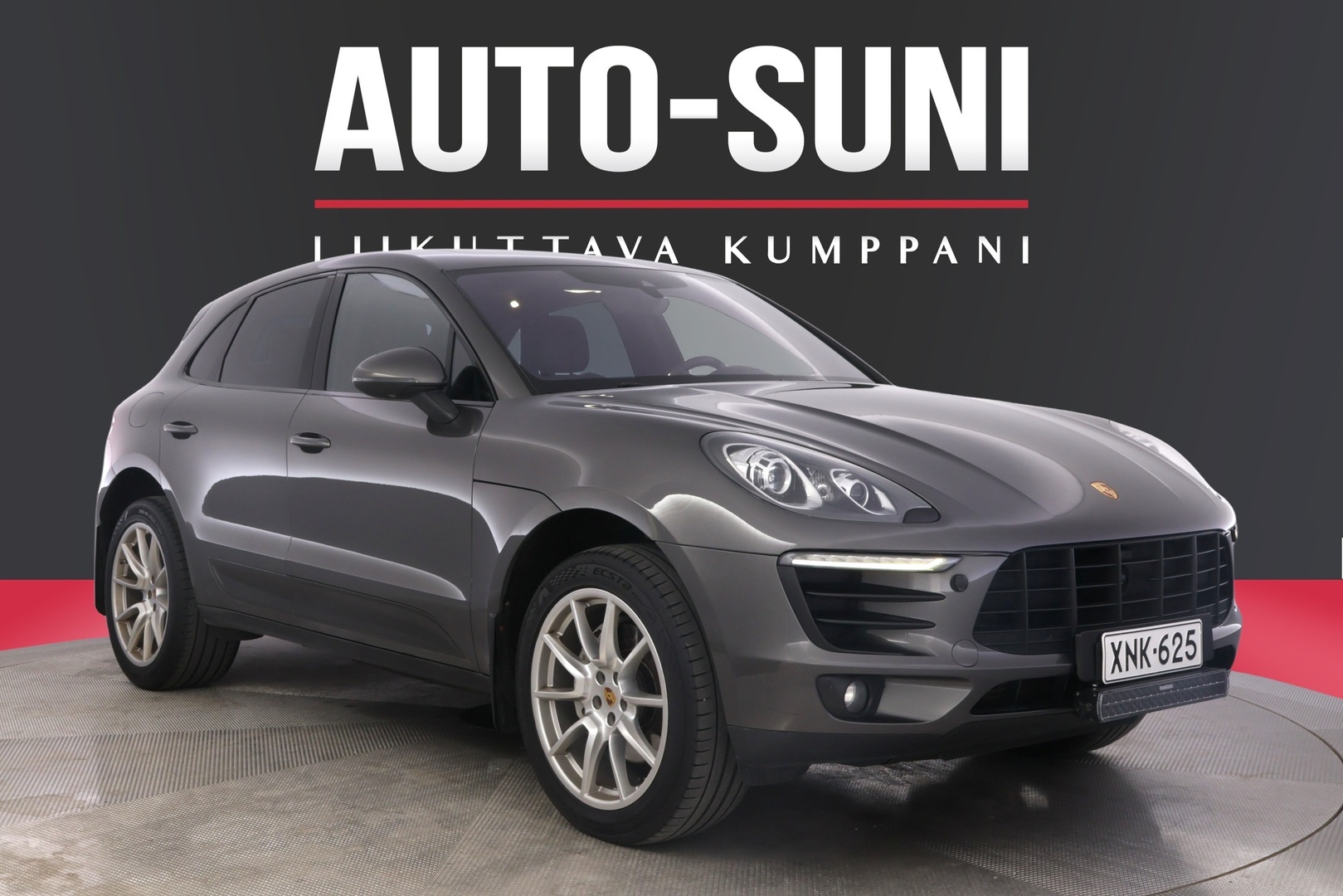 PORSCHE Macan 2015