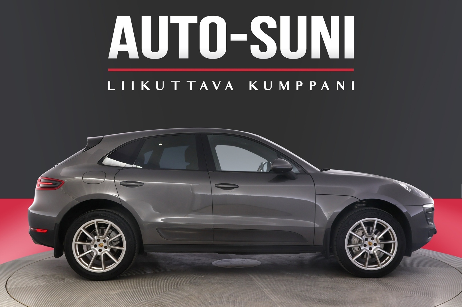 PORSCHE Macan 2015