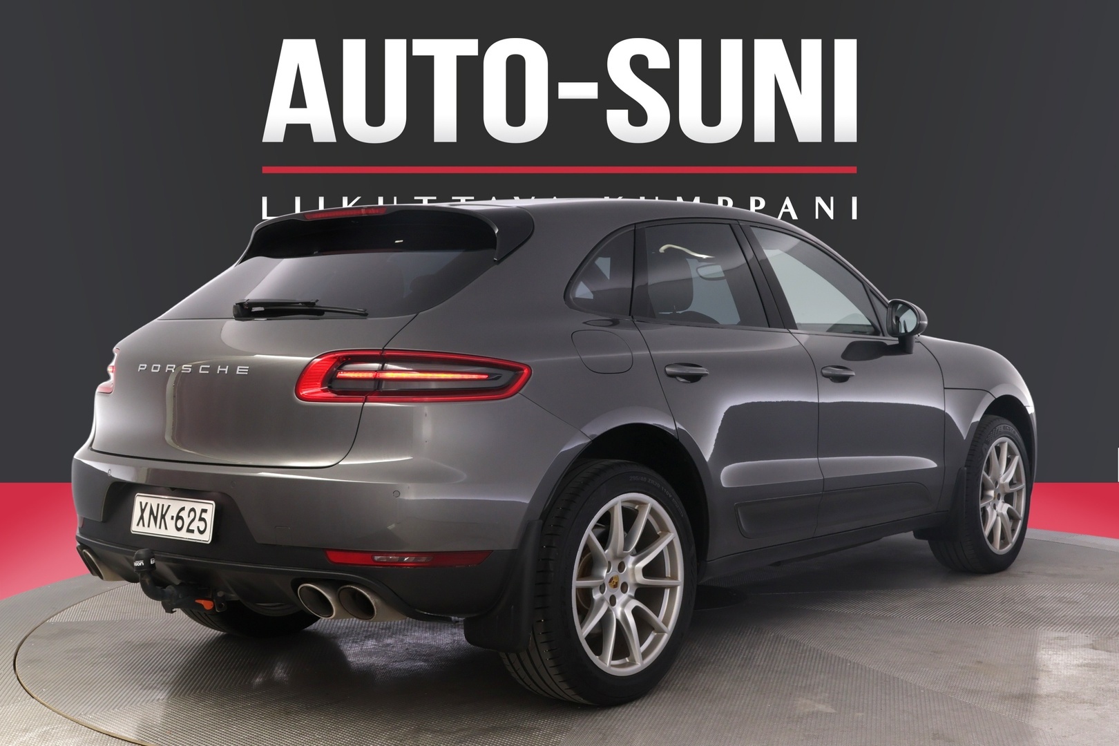 PORSCHE Macan 2015