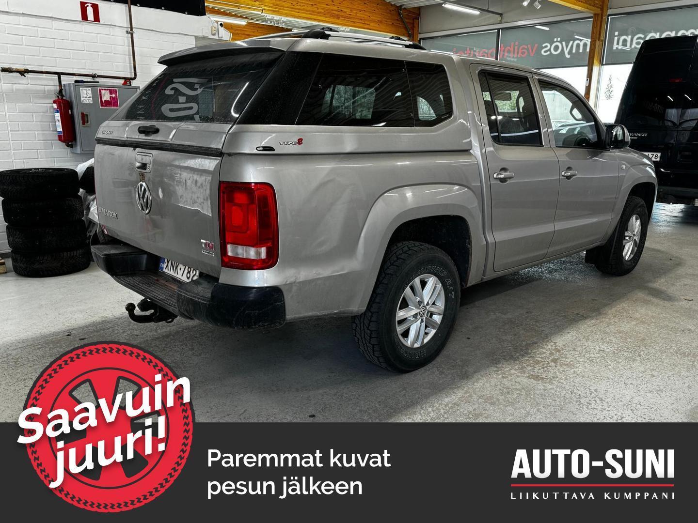 VOLKSWAGEN Amarok 2015