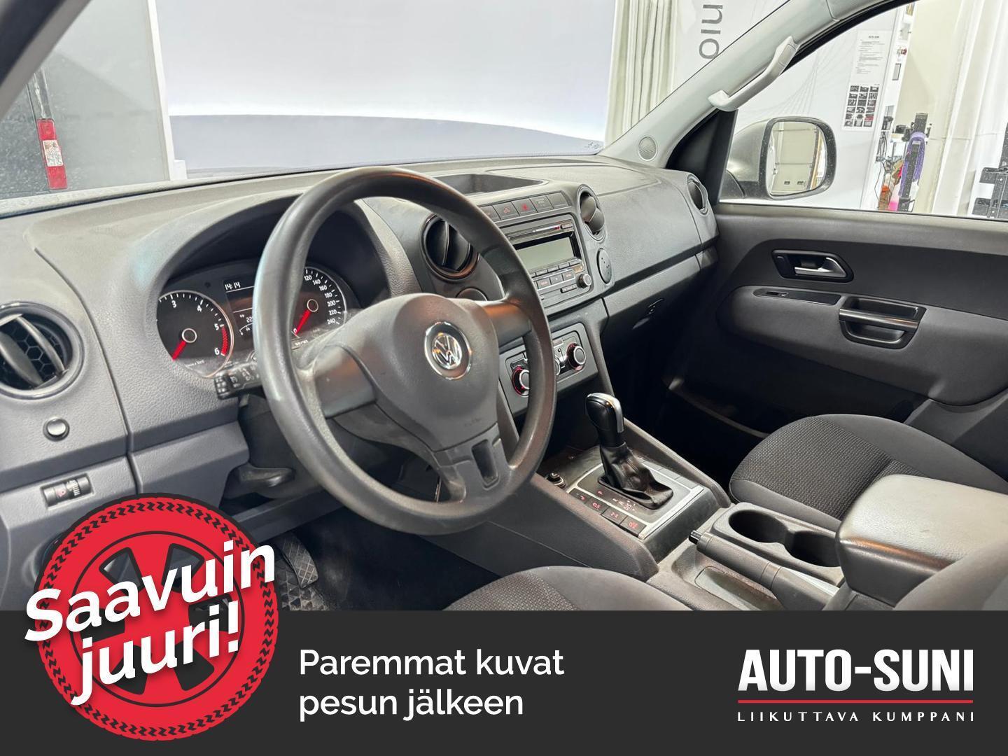 VOLKSWAGEN Amarok 2015