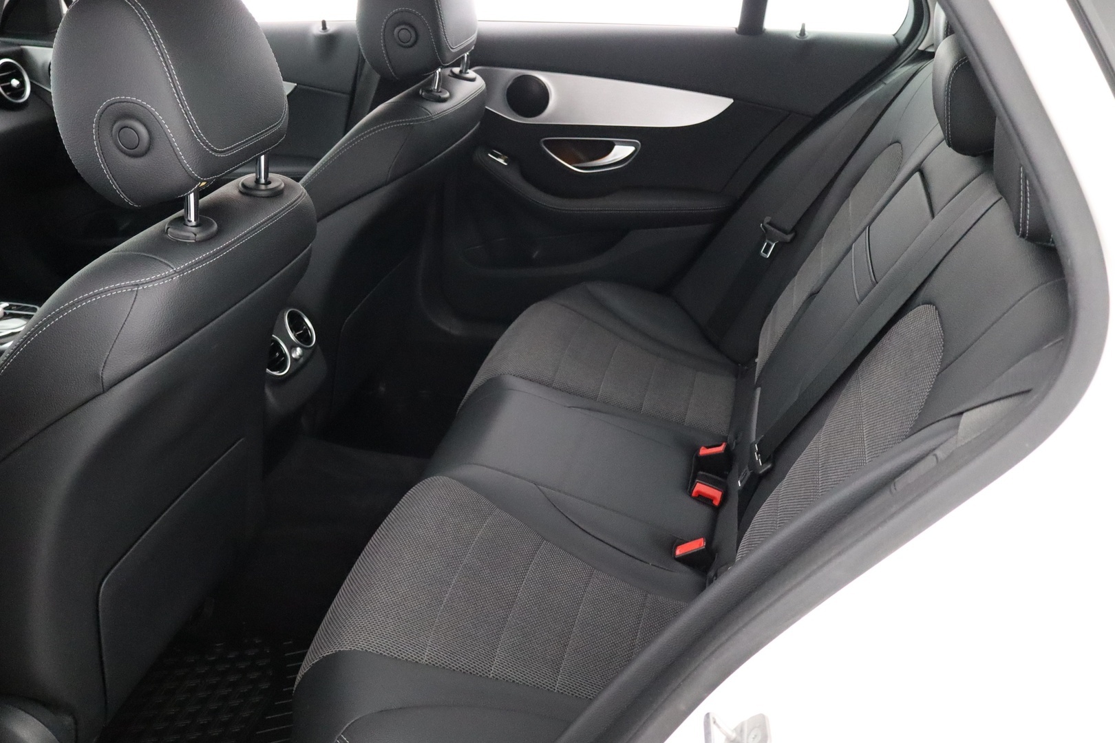 MERCEDES-BENZ C 2020