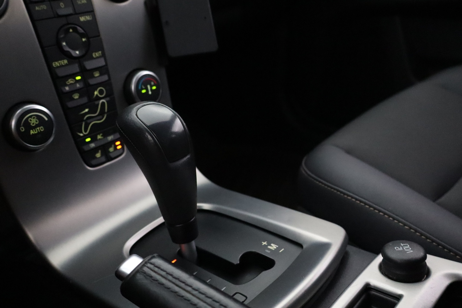VOLVO V50 2009