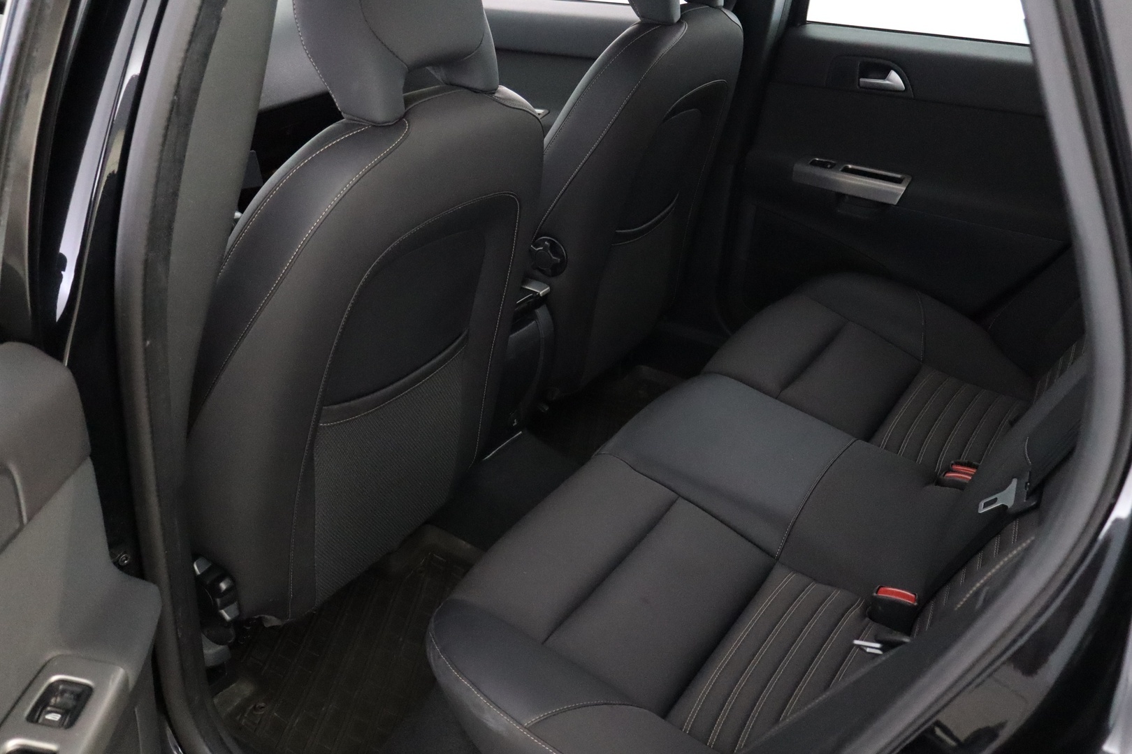 VOLVO V50 2009