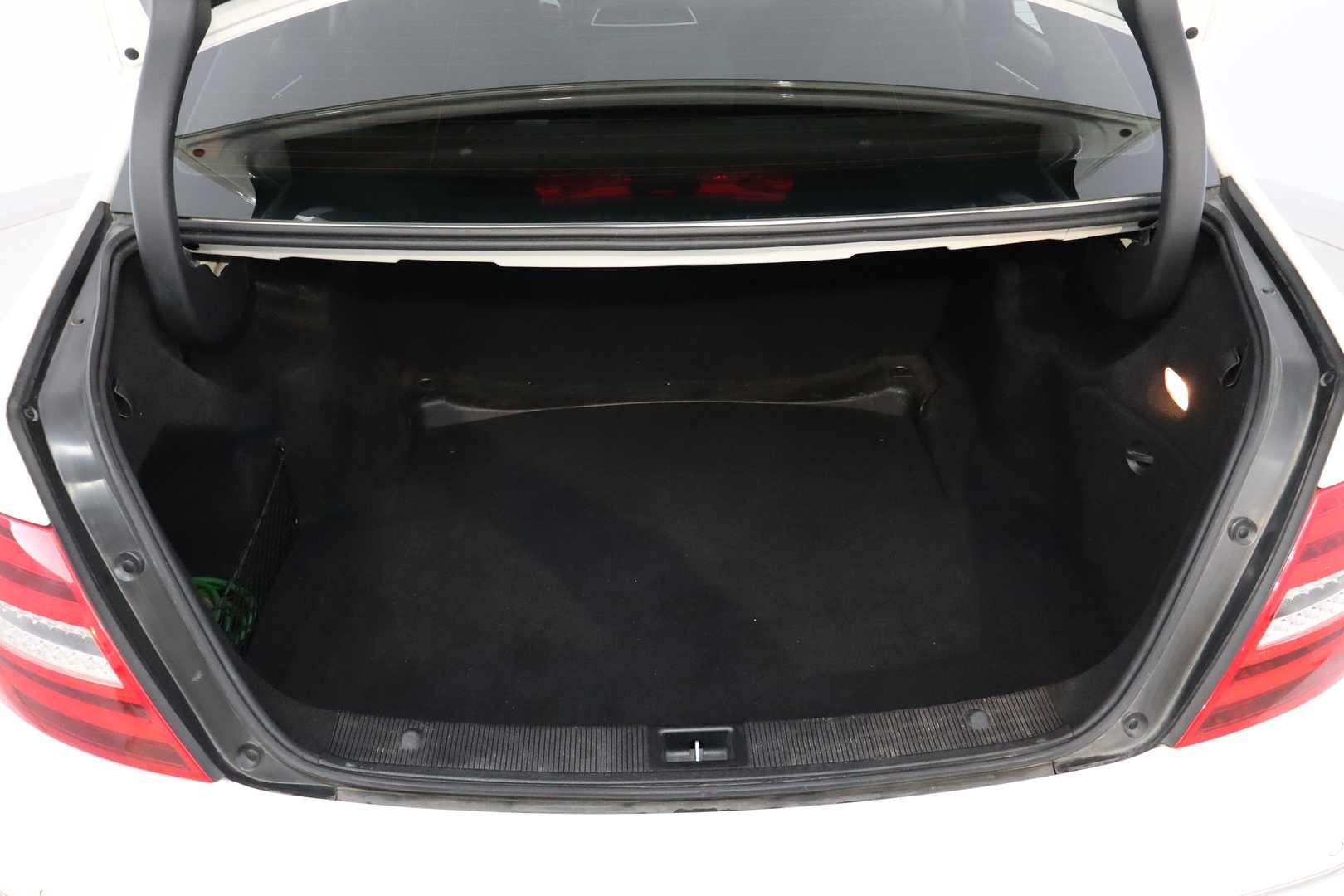 MERCEDES-BENZ C 2012