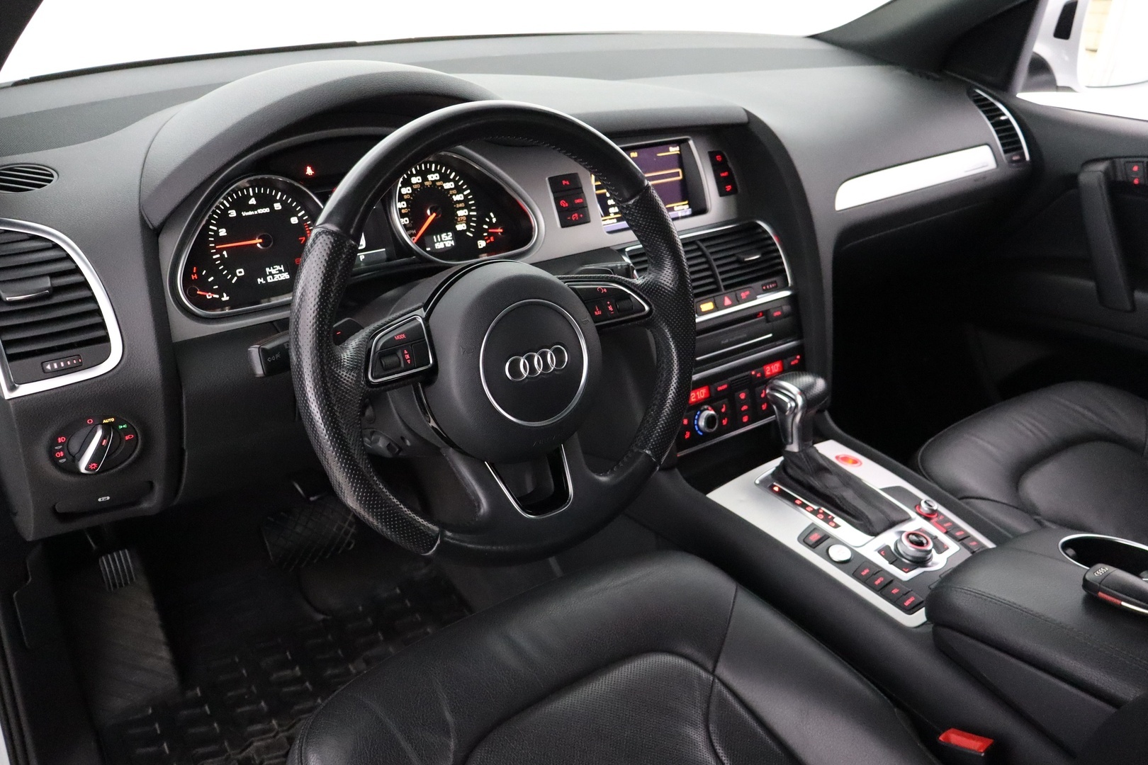 AUDI Q7 2012
